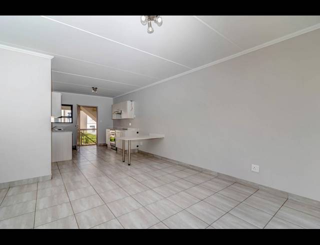 2 BEDROOM APARTMENT FOR SALE IN BEVERLEY